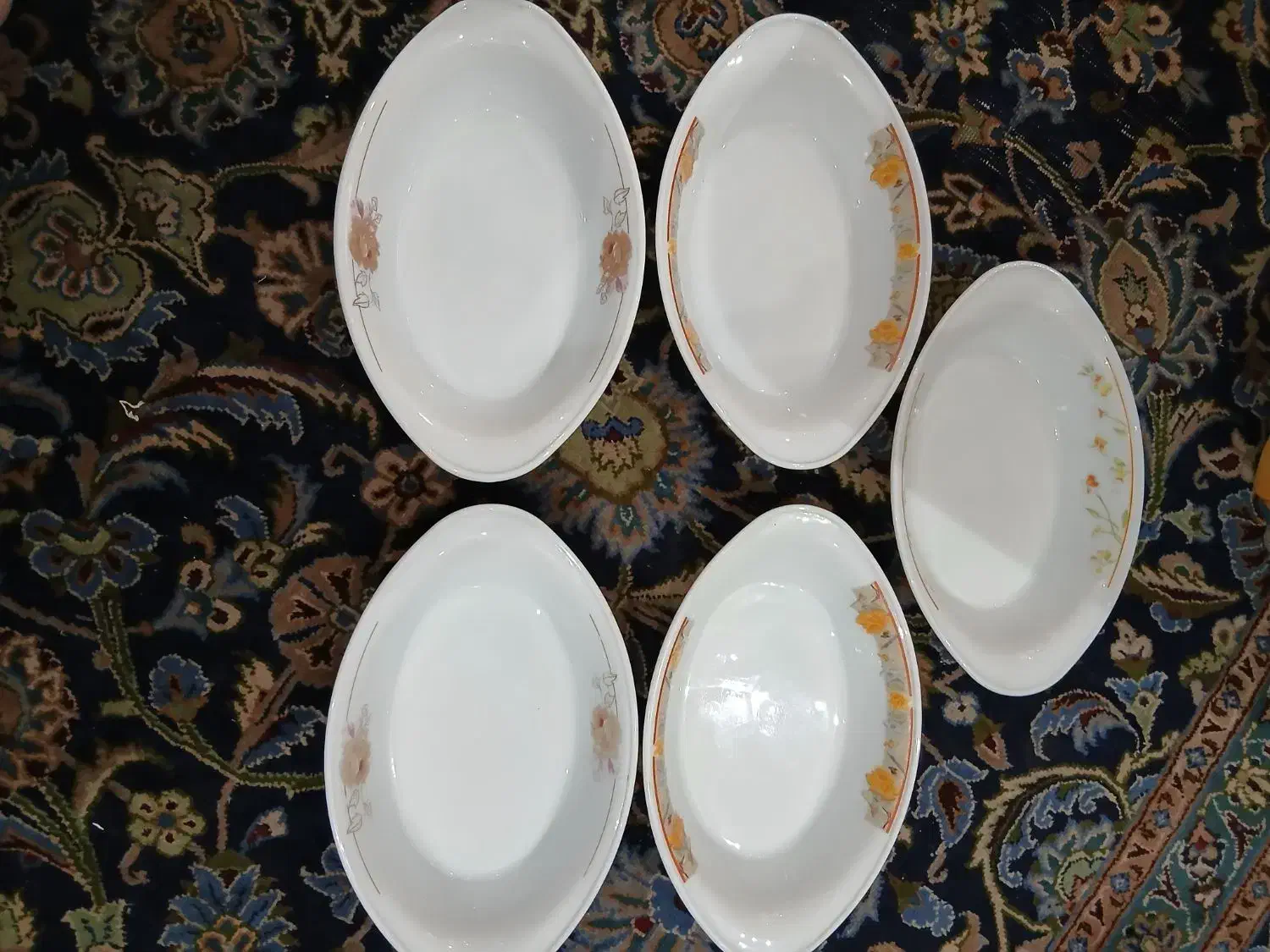 پنج عدد مرغ خوری ارکوپال اصل ودو عدد پیرکس اصل|ظروف سرو و پذیرایی|هشتگرد, فاز ۷ مهستان|دیوار