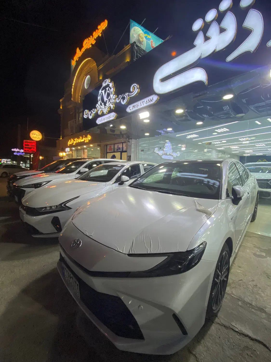 تویوتا کمریLE|خودرو سواری و وانت|بهبهان, |دیوار