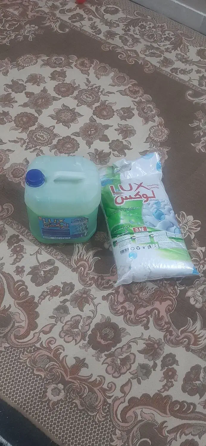 شوینده|مواد شوینده و دستمال کاغذی|هشتگرد, شهرک اداری|دیوار