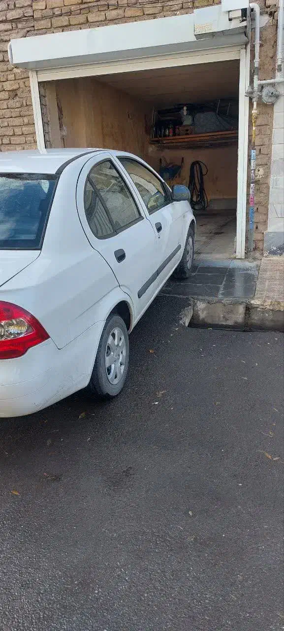 تیبا صندوق دار مدل ۹۳ سالم و سرحال|خودرو سواری و وانت|زنجان, |دیوار