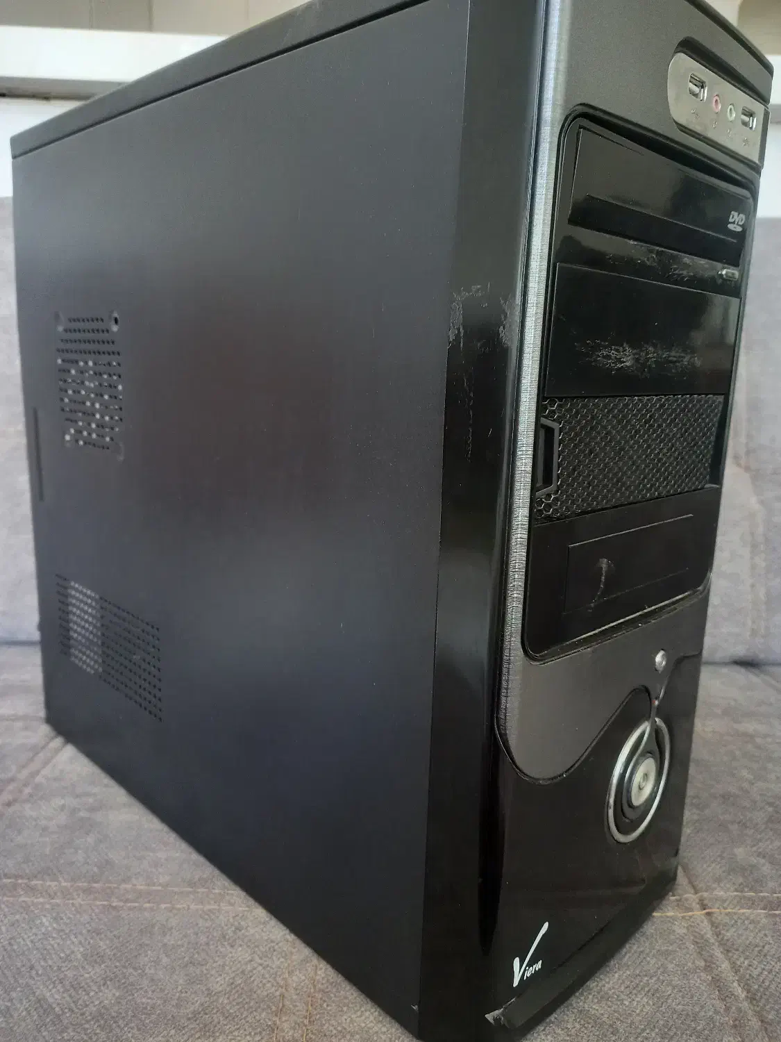 کیس خالی Viera تمیز|قطعات و لوازم جانبی رایانه|سراب, |دیوار