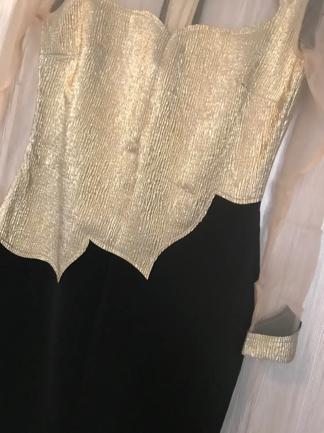 لباس مجلسی|لباس|اردبیل, |دیوار