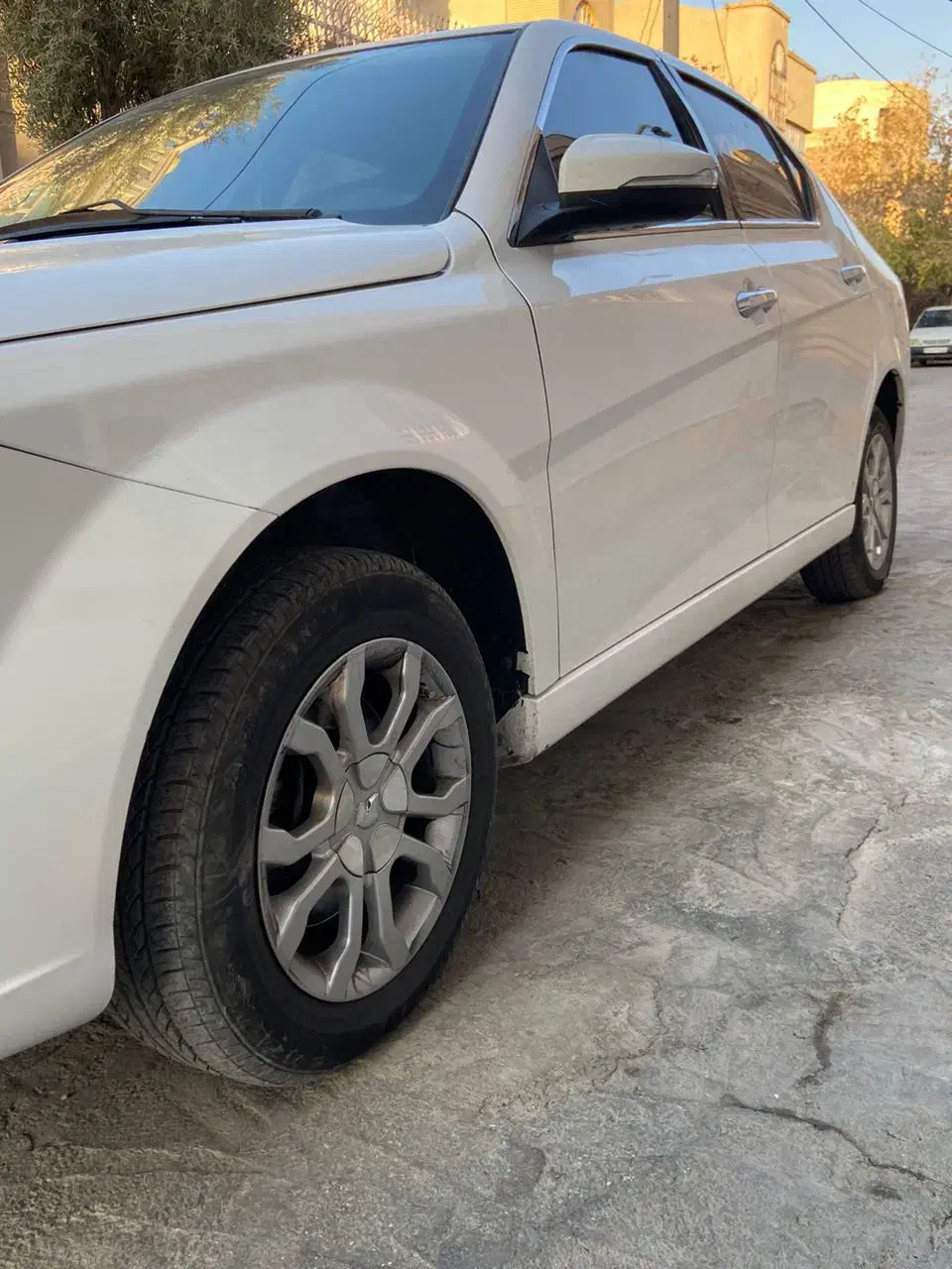 دنا ۴۰۲|خودرو سواری و وانت|زاهدان, |دیوار