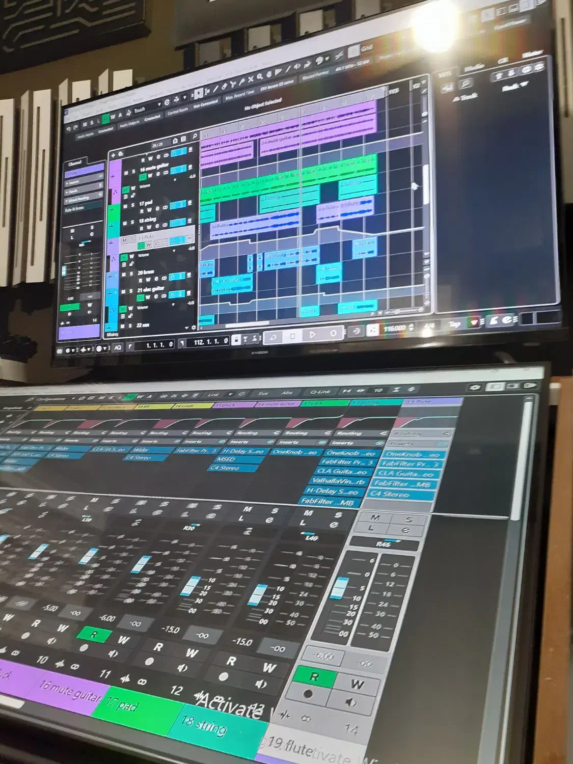 استودیو موسیقی و ضبط|خدمات پذیرایی، مراسم|اندیشه, اندیشه فاز ۱|دیوار