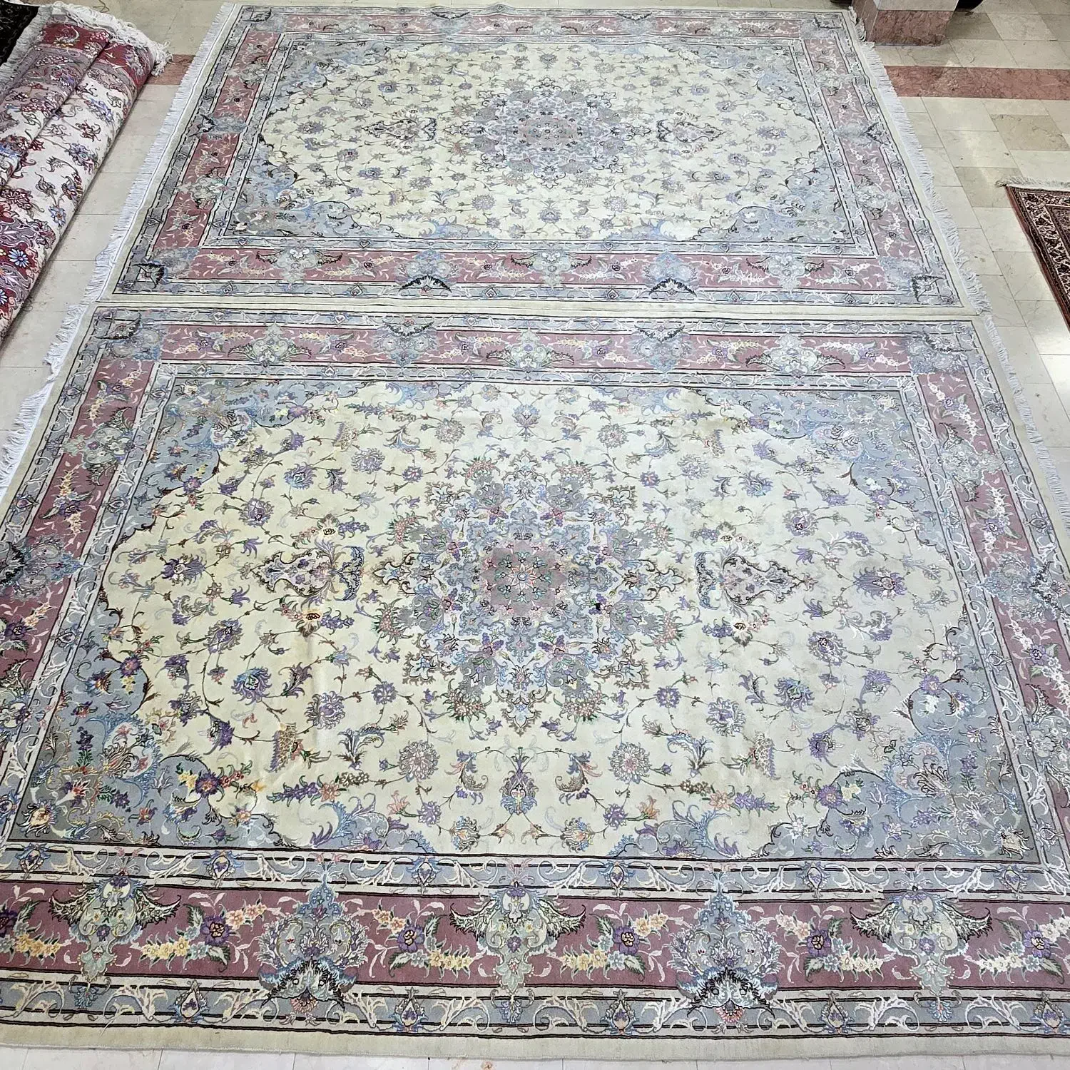 فرش دستبافت  جفت۹متری  کرک و ابریشم|فرش|تهران, ونک|دیوار