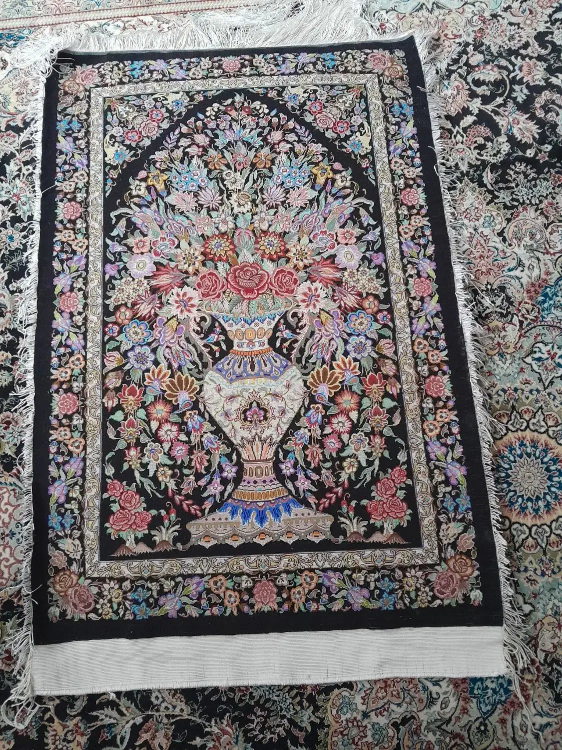 فرش دستباف ابریشم|فرش|قم, شاد قلی|دیوار