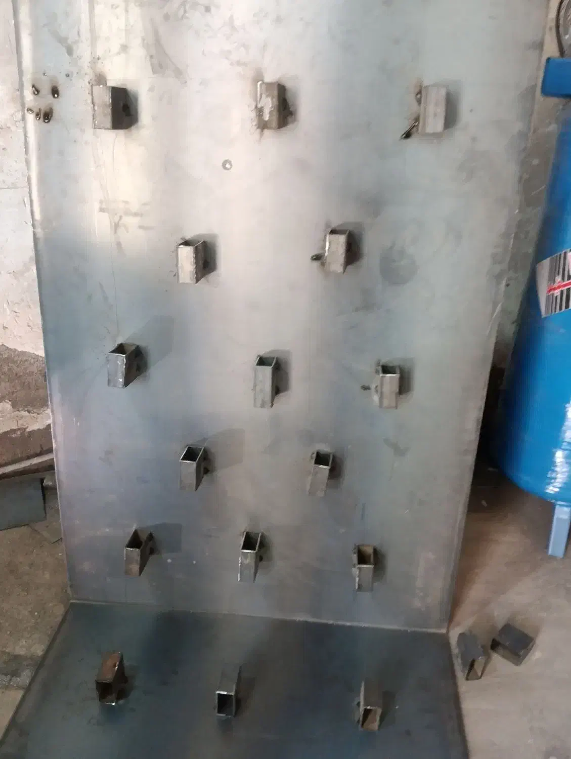 کارگر جوشکار و ساده فنی|استخدام صنعتی، فنی، مهندسی|پاکدشت, پاکدشت (مامازند)|دیوار