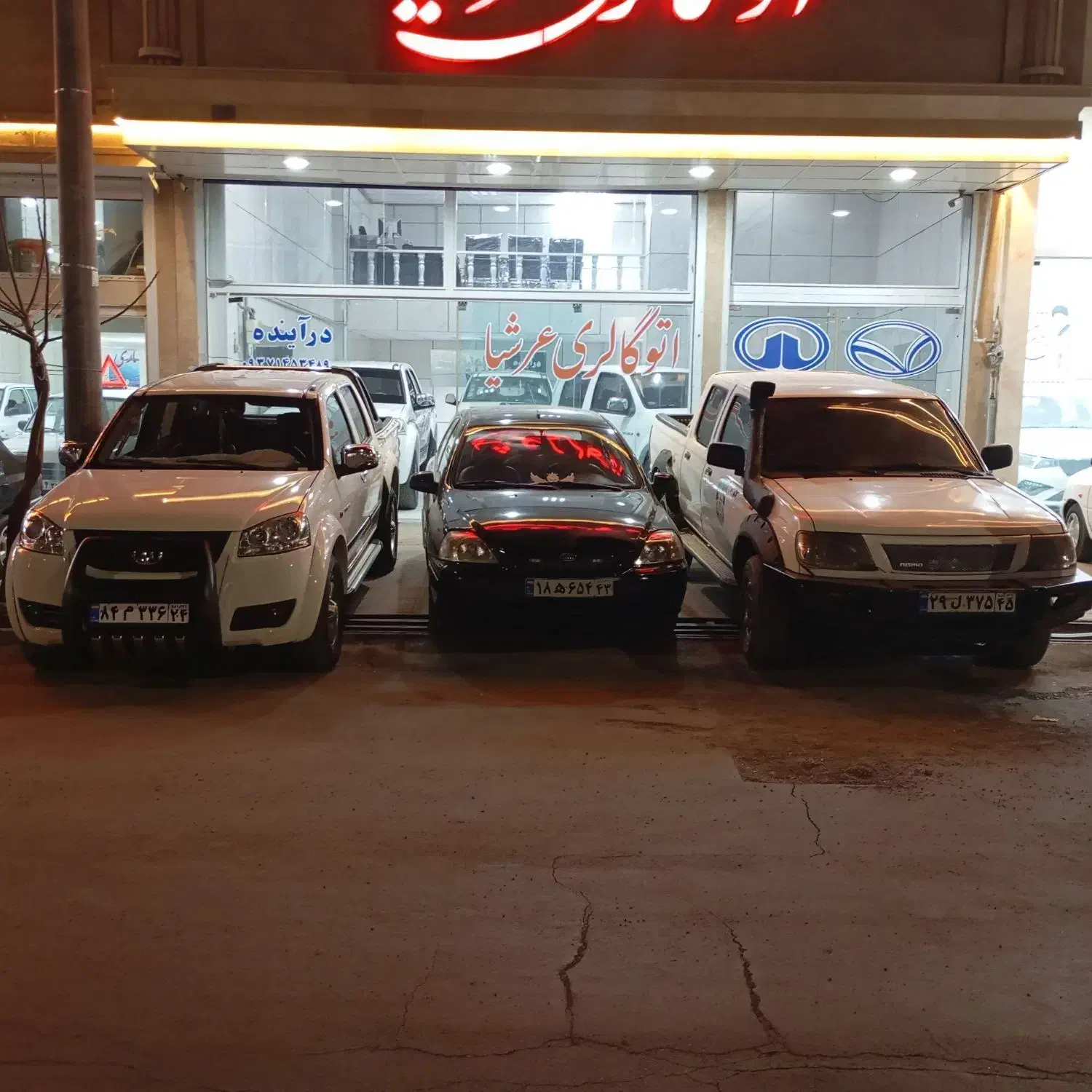 وینگل دوکابین مدل ۹۳کارکرد۱۳۵هزار|خودرو سواری و وانت|رضویه, |دیوار