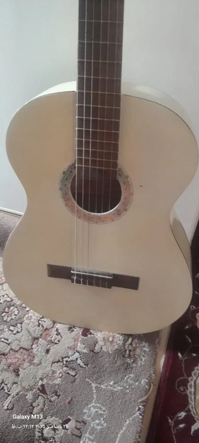 گیتار|گیتار، بیس، امپلیفایر|قدس, شهرقدس|دیوار