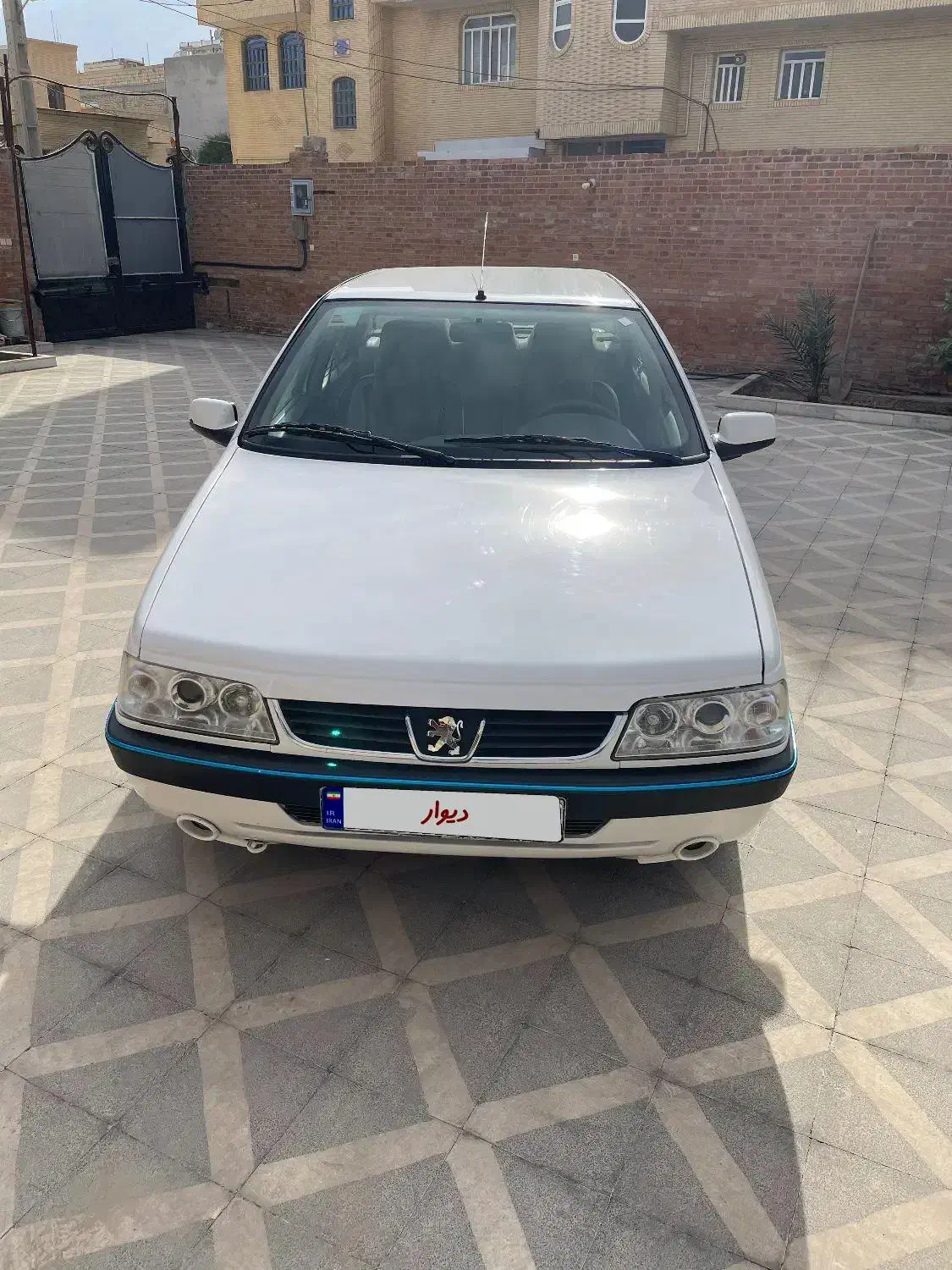 ماشین پژو ۴۰۵مدل۹۹|خودرو سواری و وانت|جهرم, |دیوار