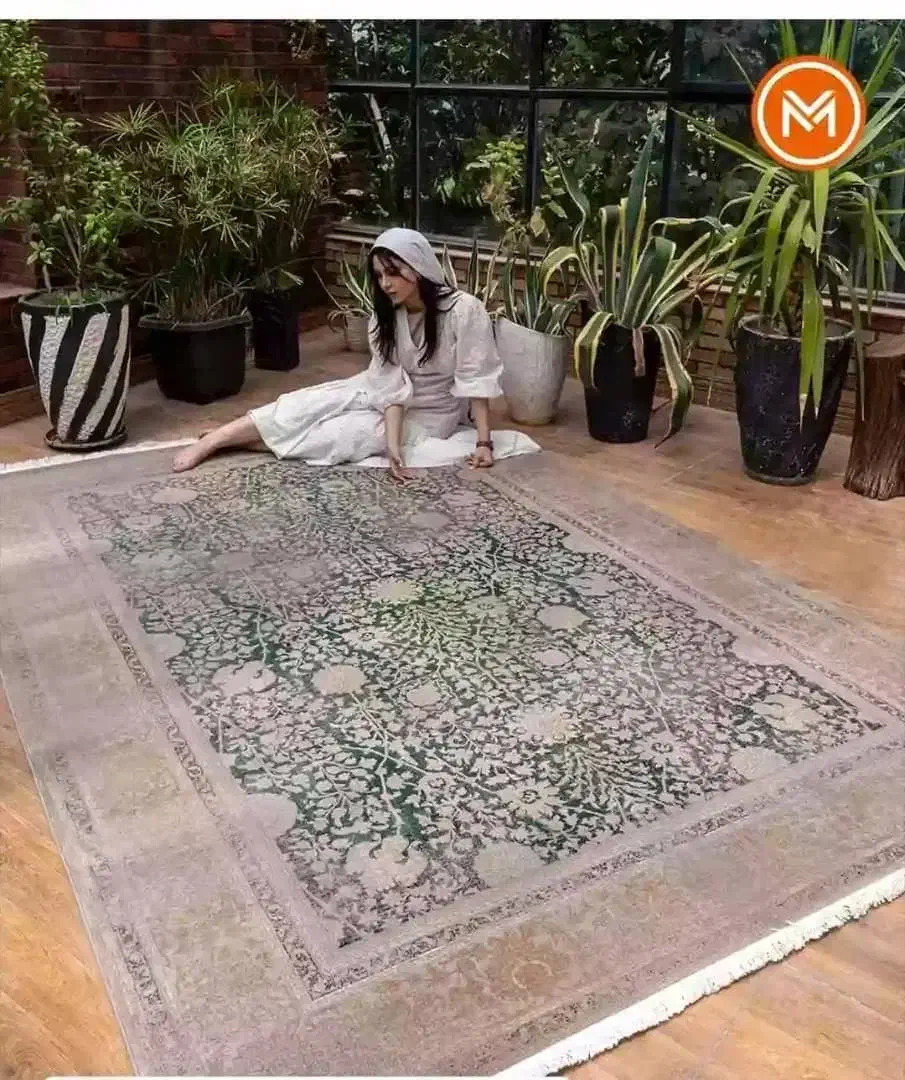 فرش ماشینی ۹ متر خطوط ابریشم نو ۱۵ت|فرش|تهران, زرگنده|دیوار