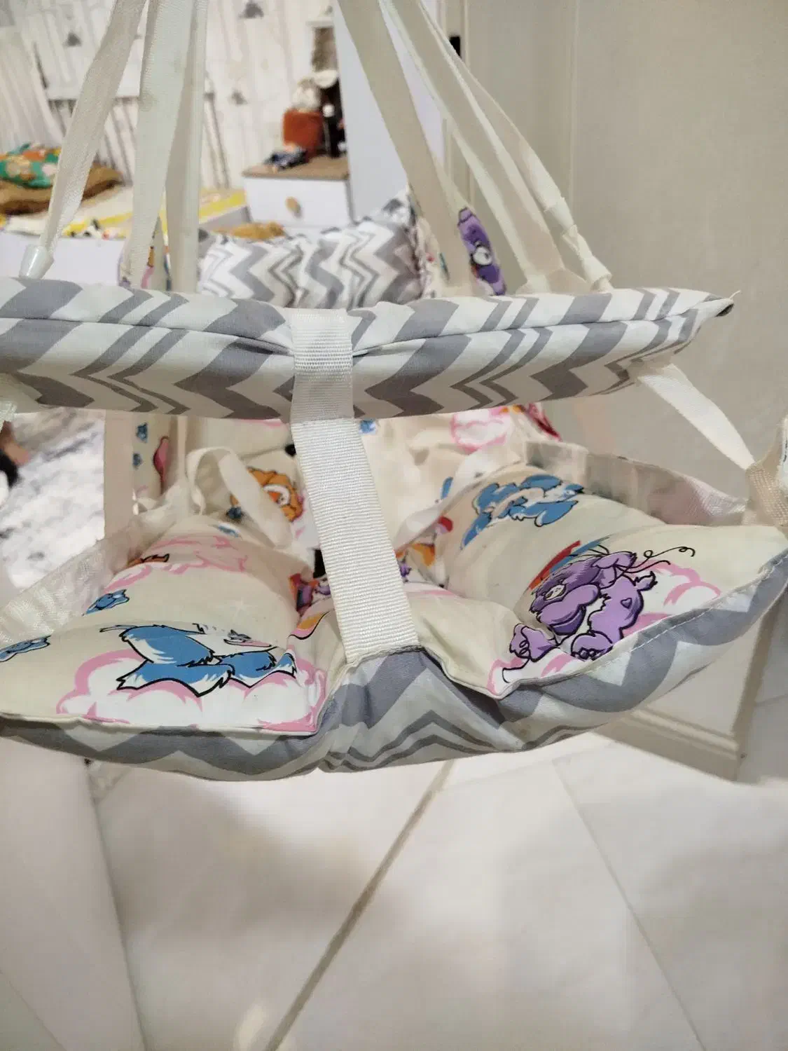 تاب کودک نو بسیار نرم همراه با بالش و کمربند حفاظ|کالسکه و لوازم جانبی|نیشابور, شهرک فرهنگیان|دیوار