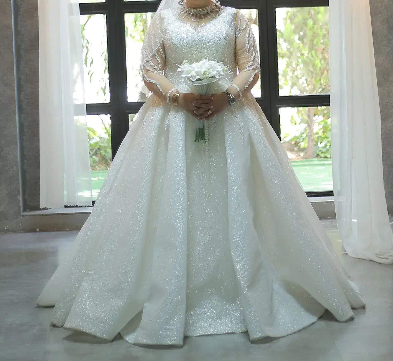 لباس عروس دست دوز مزونی سنگان کاری شده وشاینی|لباس|کهریزک, |دیوار