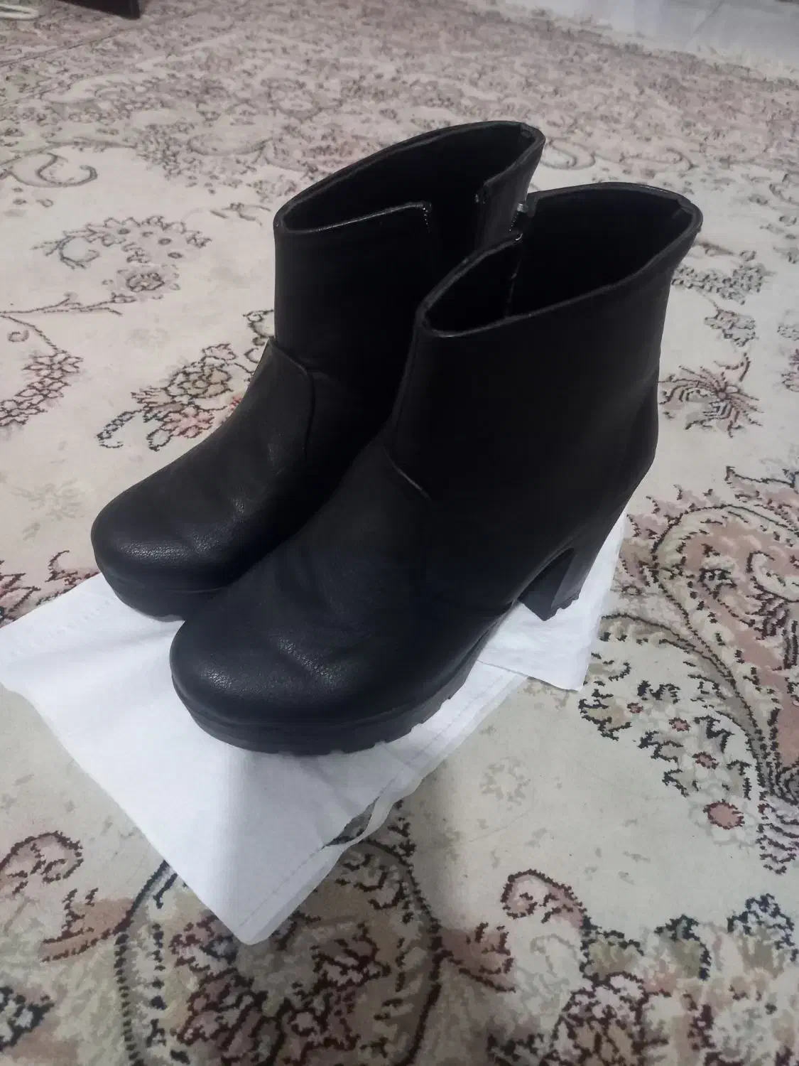 بوت سایز 38|کیف، کفش، کمربند|رشت, حمیدیان|دیوار