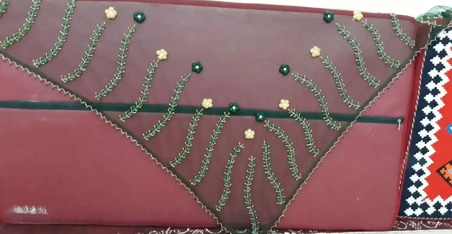 مهره دوزی چارقد و لباس محلی|لباس|مرودشت, بیست متری بیمارستان|دیوار