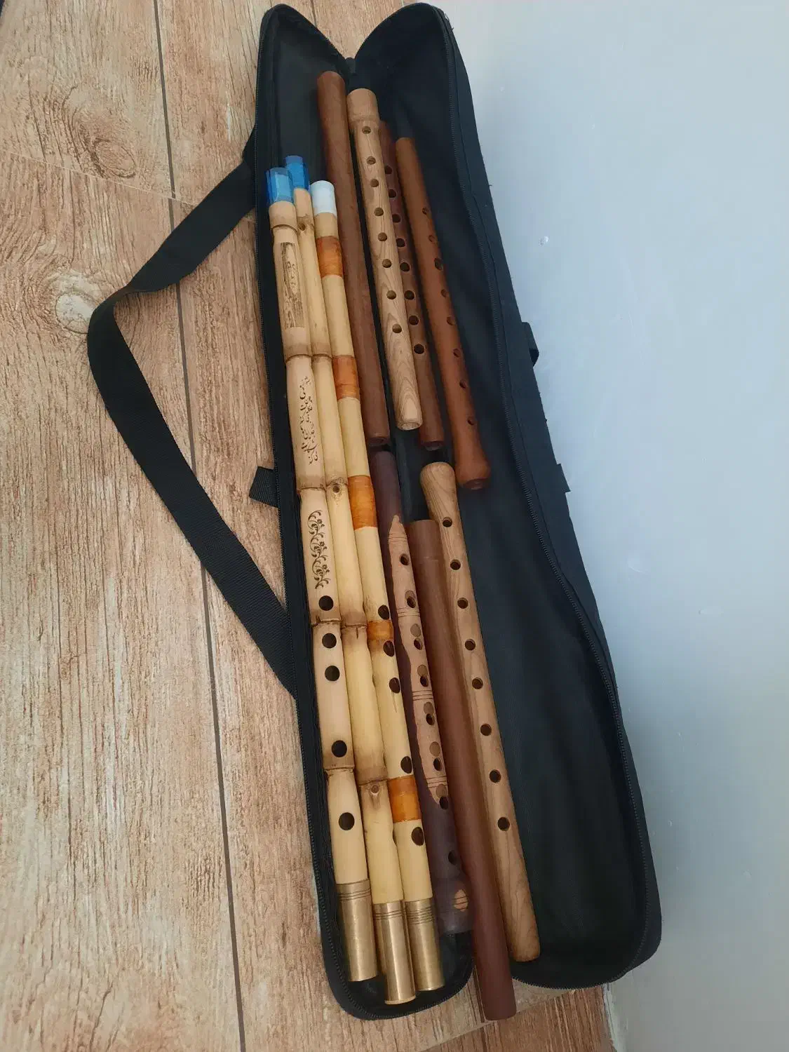 نی    بالابان   دودوک|سازهای بادی|اصفهان, احمدآباد|دیوار