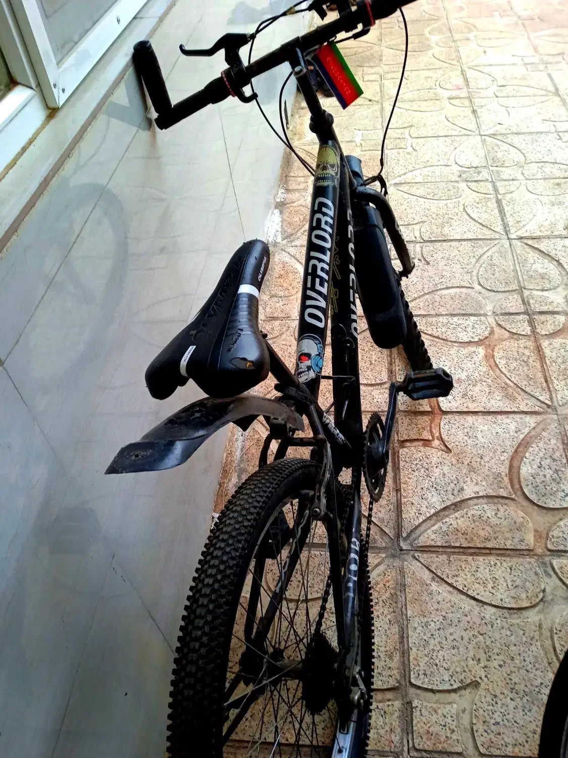 دوچرخه 24|دوچرخه، اسکیت، اسکوتر|صحنه, |دیوار