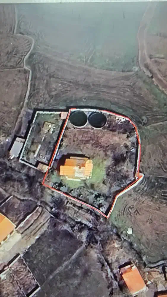 ۱۶۵۰مترخانه محوطه بهمراه تجهیزات پروش ماهی|فروش خانه و ویلا|رشت, حومه رشت|دیوار