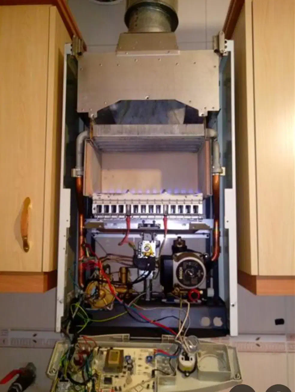 تعمیر لوازم گاز سوز لباسشویی پکیج بخاری ابگرمکن|خدمات پیشه و مهارت|مهاباد (آذربایجان غربی), |دیوار