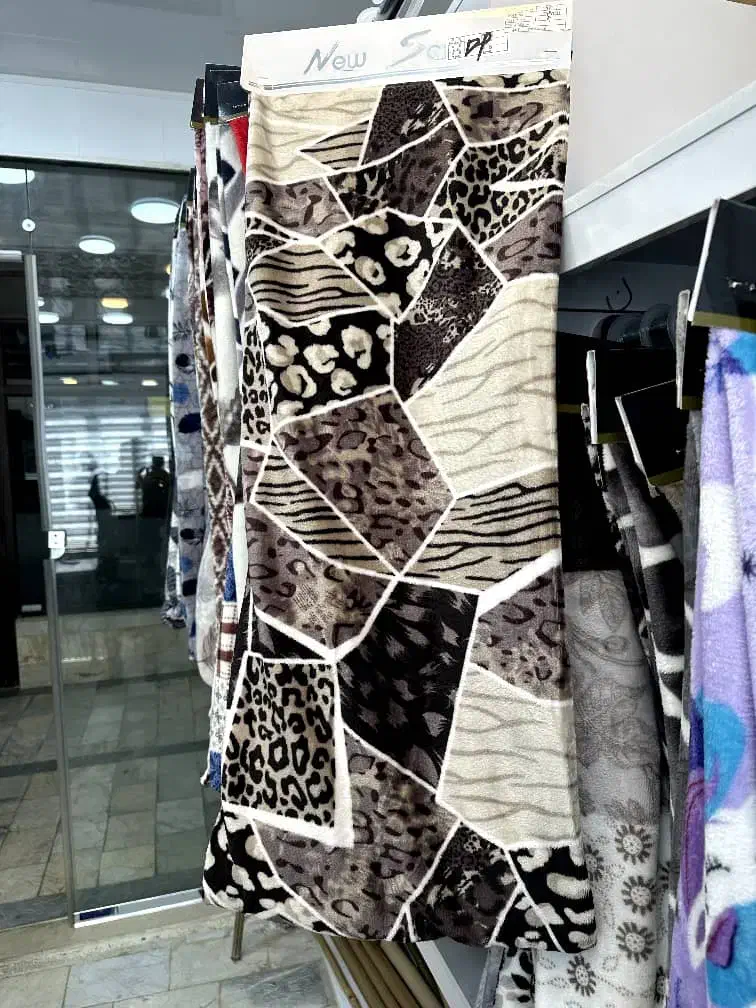 پارچه پتویی ژله ایی|رختخواب، بالش، پتو|اقلید, |دیوار