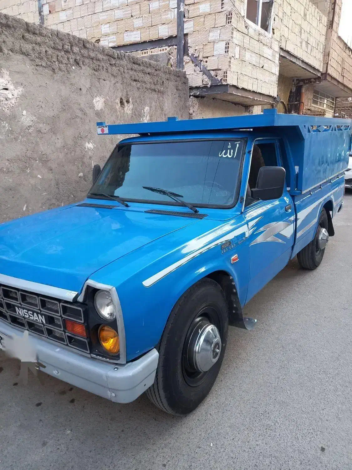 نیسان وانت۱۴۰۰|خودرو سواری و وانت|مشهد, رده|دیوار