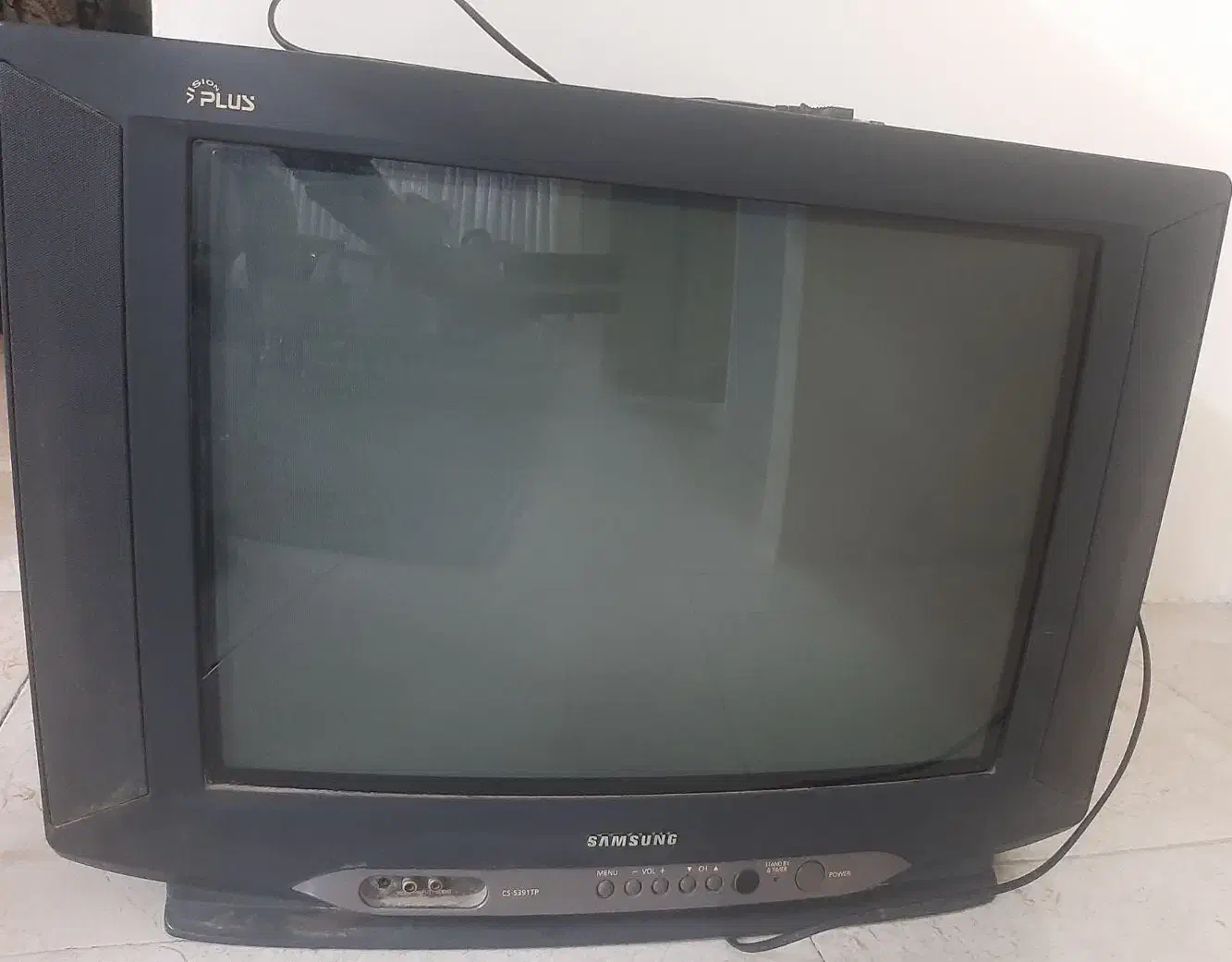 تلویزیون ۲۱ اینچ|تلویزیون و پروژکتور|مشهد, استاد یوسفی (شهرک غرب)|دیوار