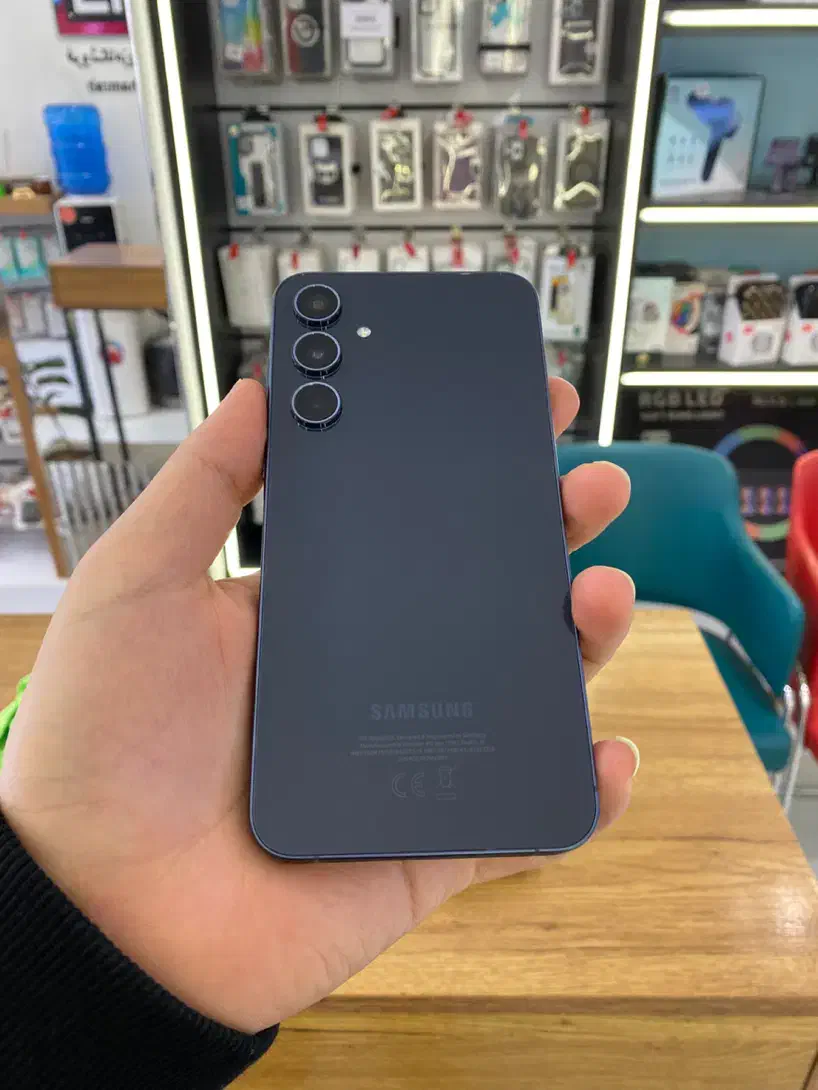 A55 256|موبایل|اصفهان, چرخاب|دیوار