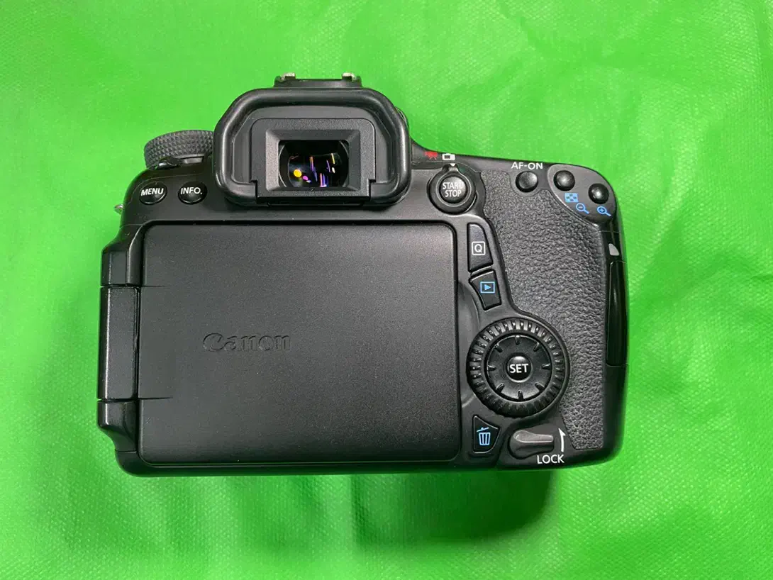 Canon 70 D + 18-135 STM|دوربین عکاسی و فیلم‌برداری|مشهد, ده دی|دیوار