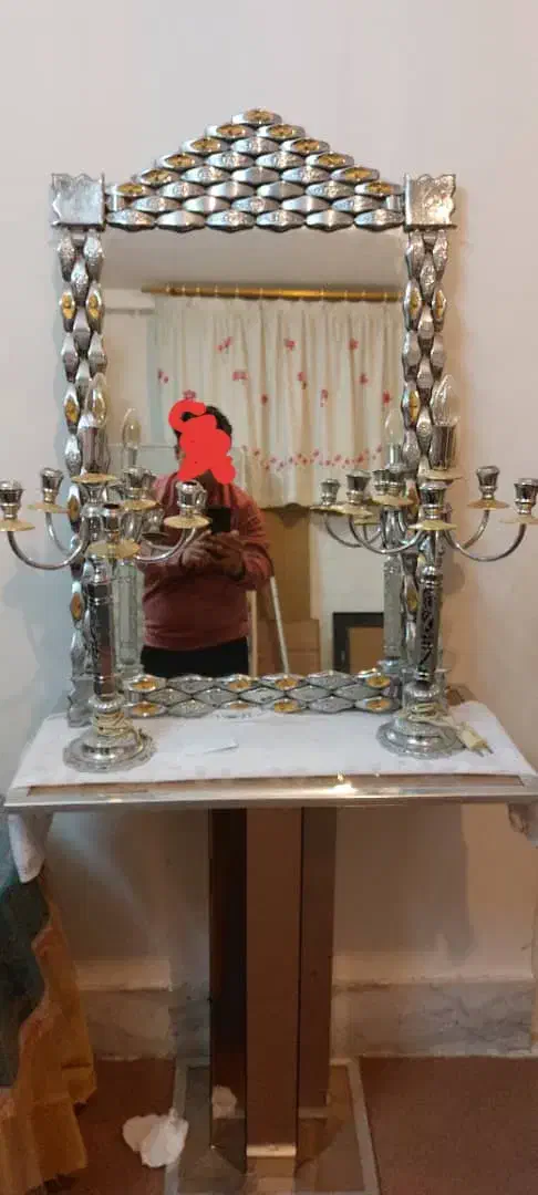 آینه و شمعدان در حد نو|آینه|کاشان, الغدیر|دیوار