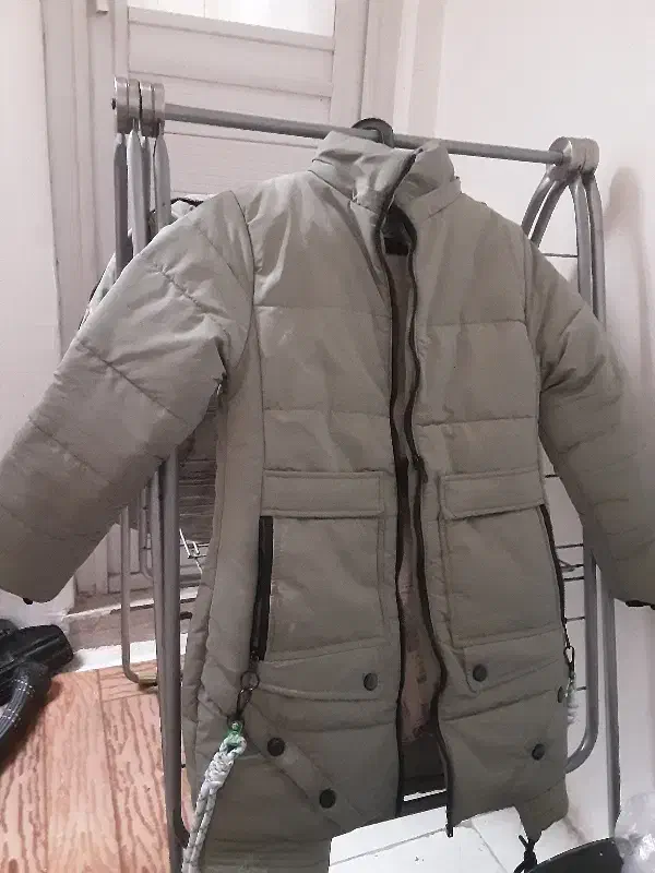 کاپشن دخترانه|لباس|مشهد, حضرت حجت|دیوار