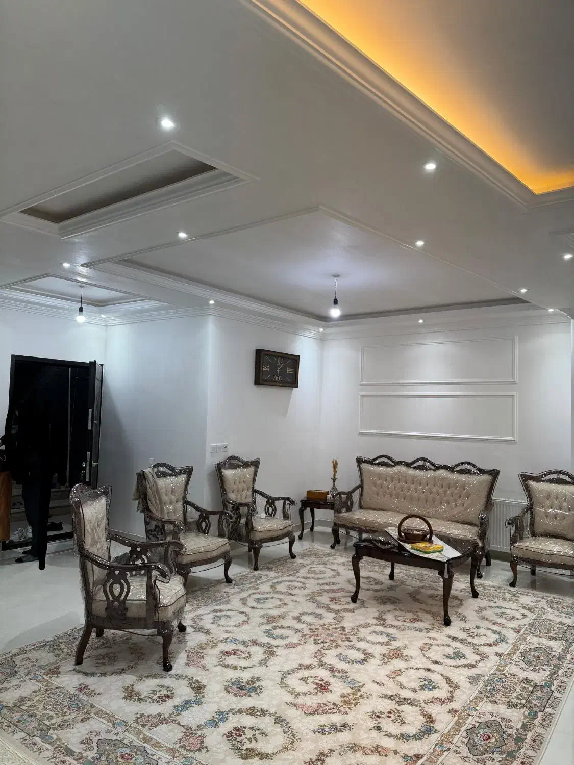 فروش آپارتمان ۲۰۰ متری ۳ خوابه|فروش آپارتمان|رضوانشهر, |دیوار