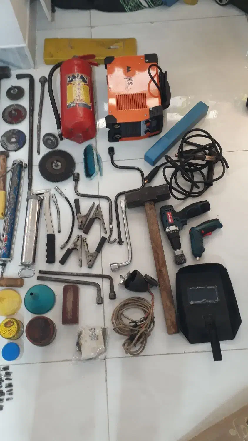 حراج لوازم مکانیکی ابزار لوازم خودرو پیچ مهره و|حراج|اصفهان, خواجه عمید|دیوار