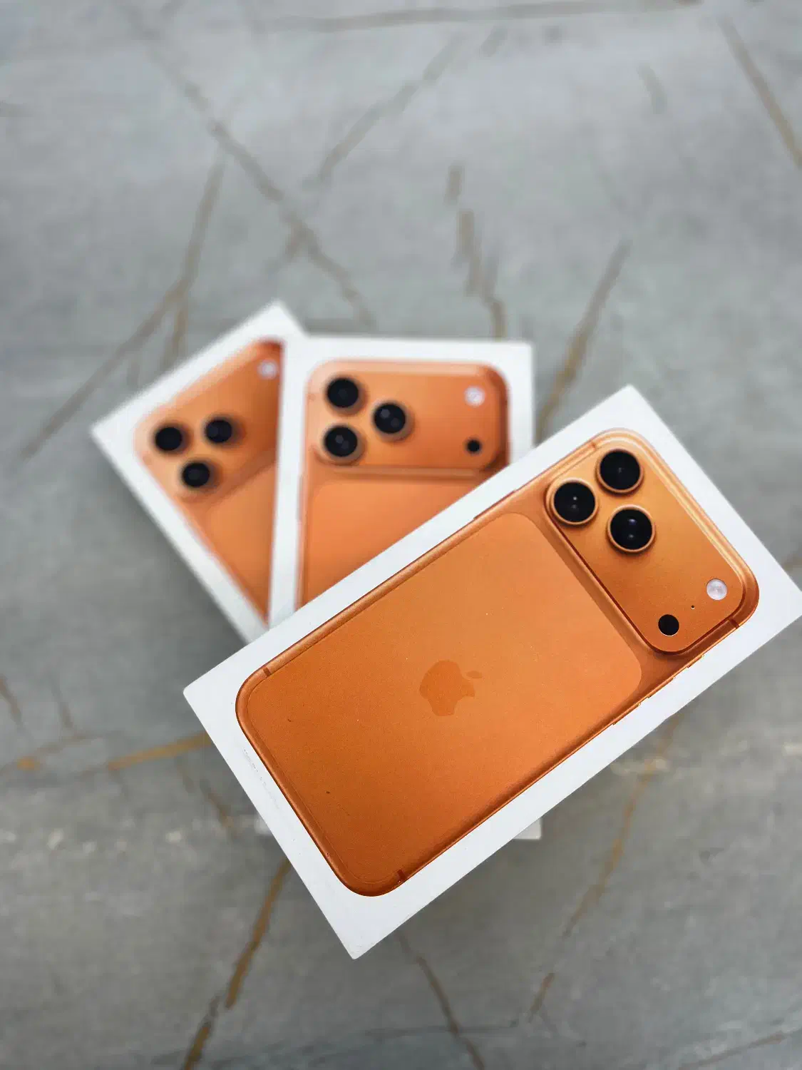 ایفون ۱۷ پرومکس|موبایل|شیراز, زند|دیوار