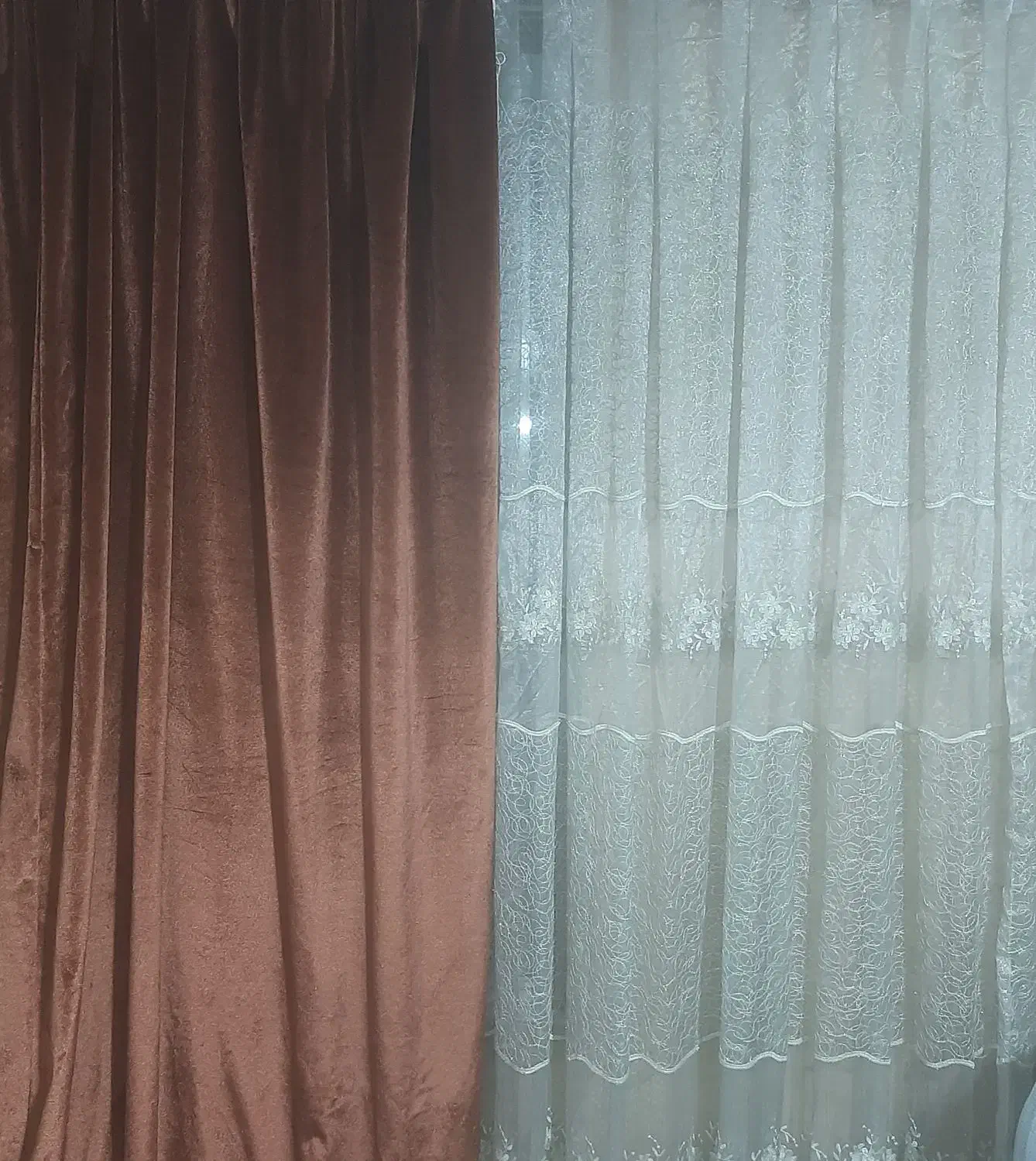 دو عددوالان پرده مخمل|پرده، رانر، رومیزی|تهران, دانشگاه شریف|دیوار