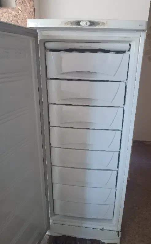 فریزر|یخچال و فریزر|فولادشهر, B7|دیوار