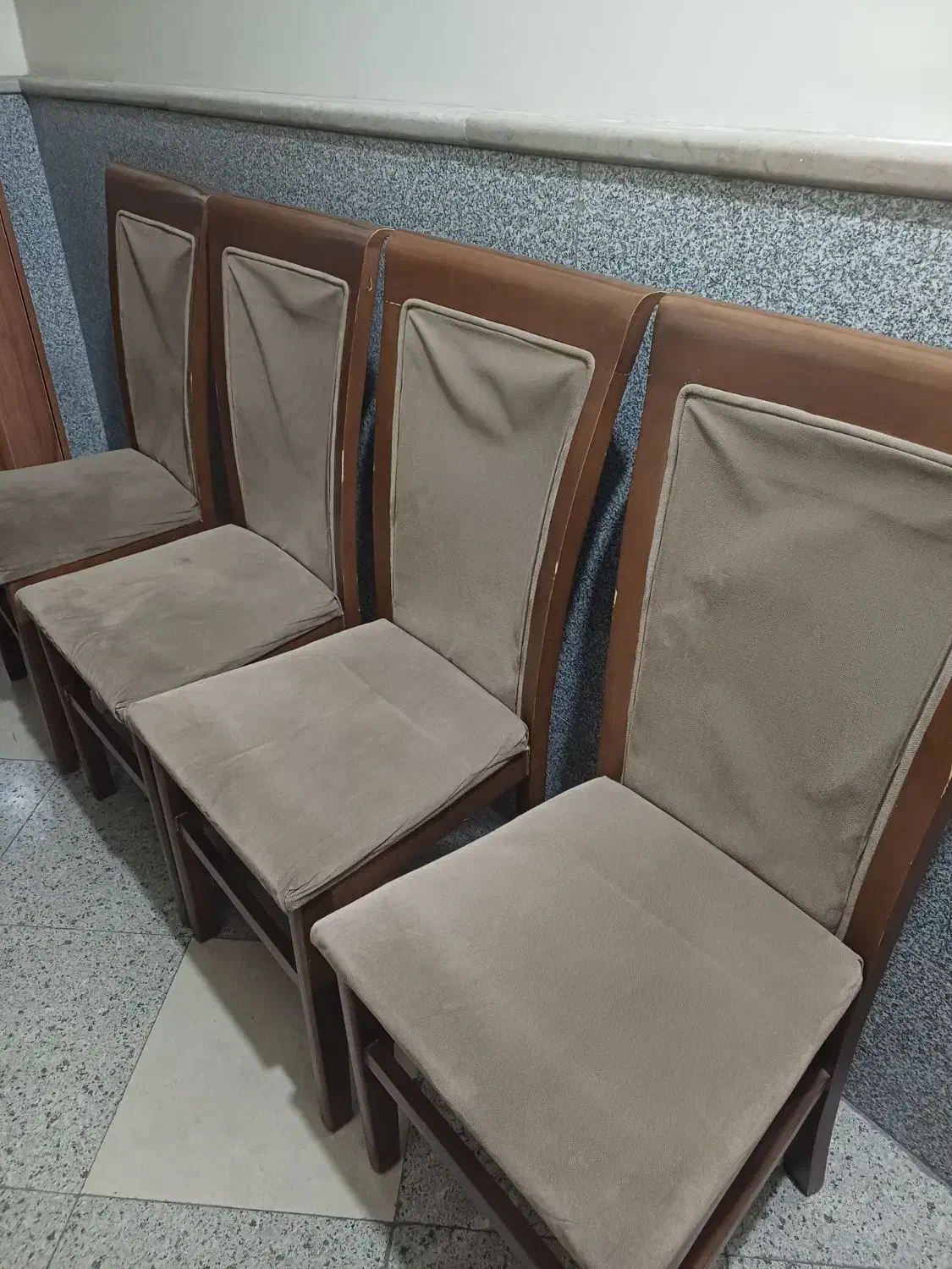 صندلی چوبی|صندلی و نیمکت|تهران, جمهوری|دیوار