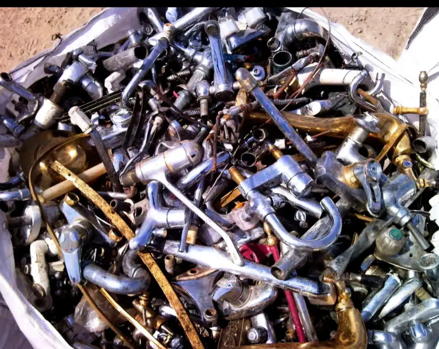 آهن|عمده‌فروشی|سمنان, |دیوار