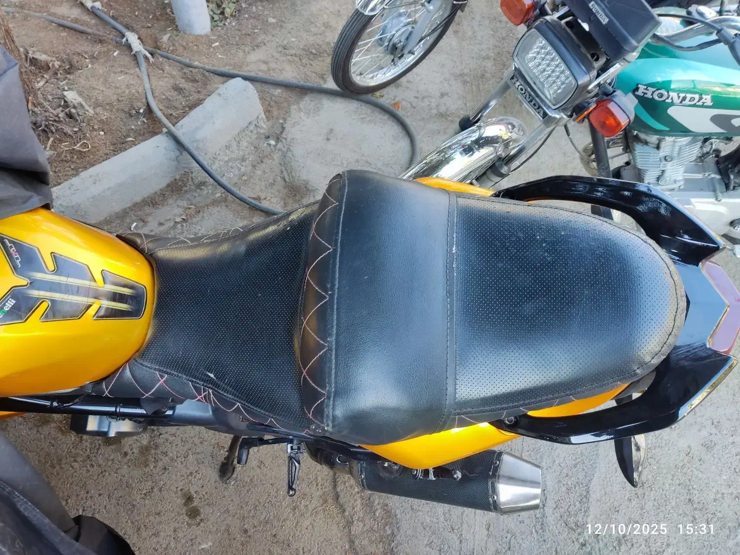 معاوضه زین و فروش پرژکتور و براکت استوک جاپایی ۳۰۰|قطعات یدکی و لوازم جانبی|قدس, شهر‌قدس|دیوار