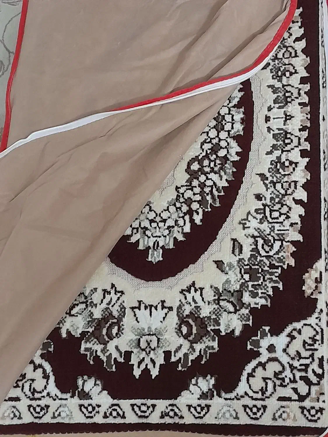 پشتی نو|پشتی|قزوین, |دیوار