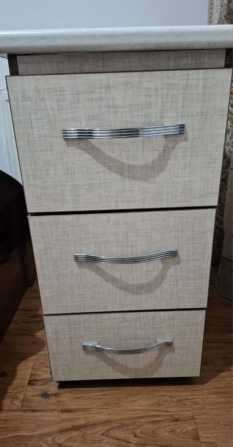 سه کشو ام دی اف|جاکفشی، کمد، دراور|صومعه‌سرا, |دیوار