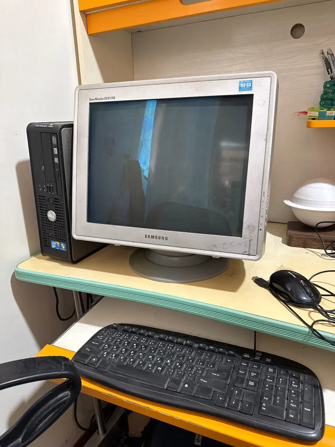 کامپیوتر با تمام لوازم|رایانه رومیزی|بابل, |دیوار