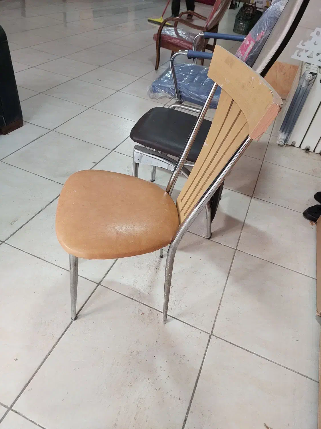 صندلی|صندلی و نیمکت|تبریز, |دیوار