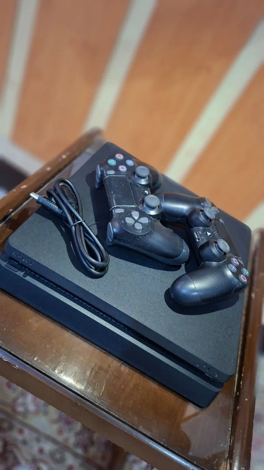 ps4 slim|کنسول، بازی ویدئویی و آنلاین|شیراز, شهرک گلستان|دیوار
