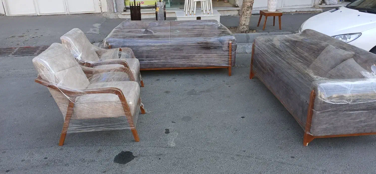 مبل مینیمال هلندی ۸نفره زیر قیمت|مبلمان خانگی و میز عسلی|رباط‌کریم, رباط‌کریم|دیوار