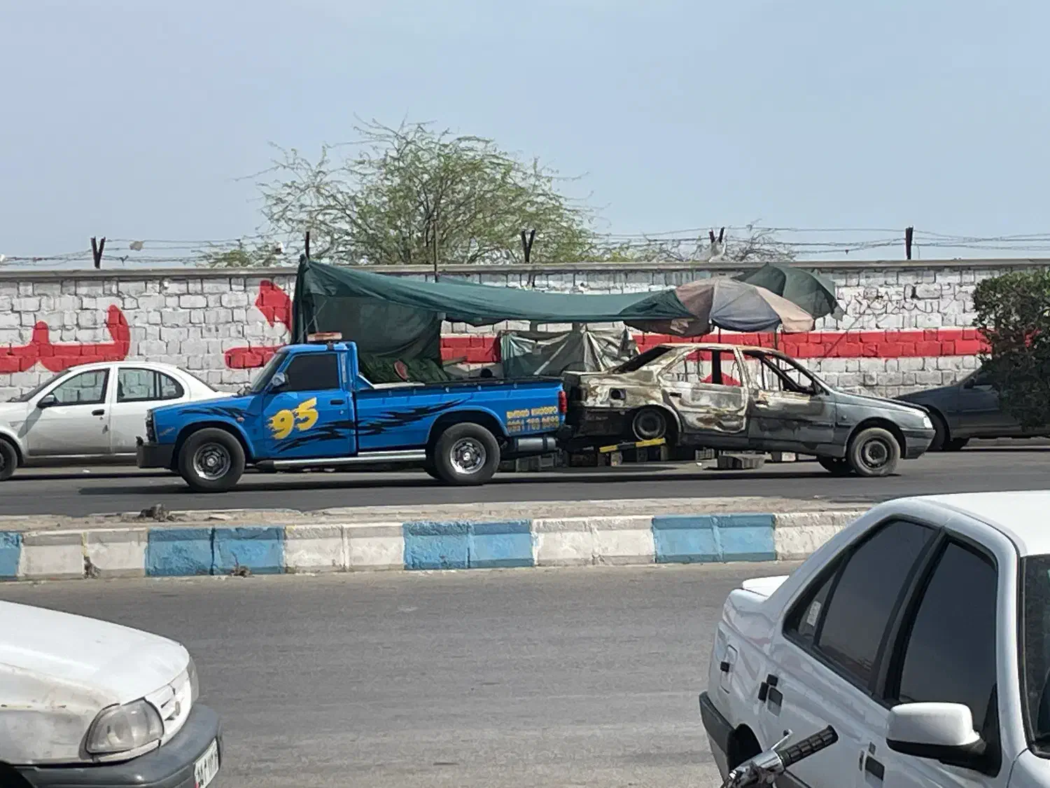 یدکش امدادخودرو یدک کش جرثقیل چرخگیر خودروبر|خدمات حمل و نقل|بندرعباس, |دیوار