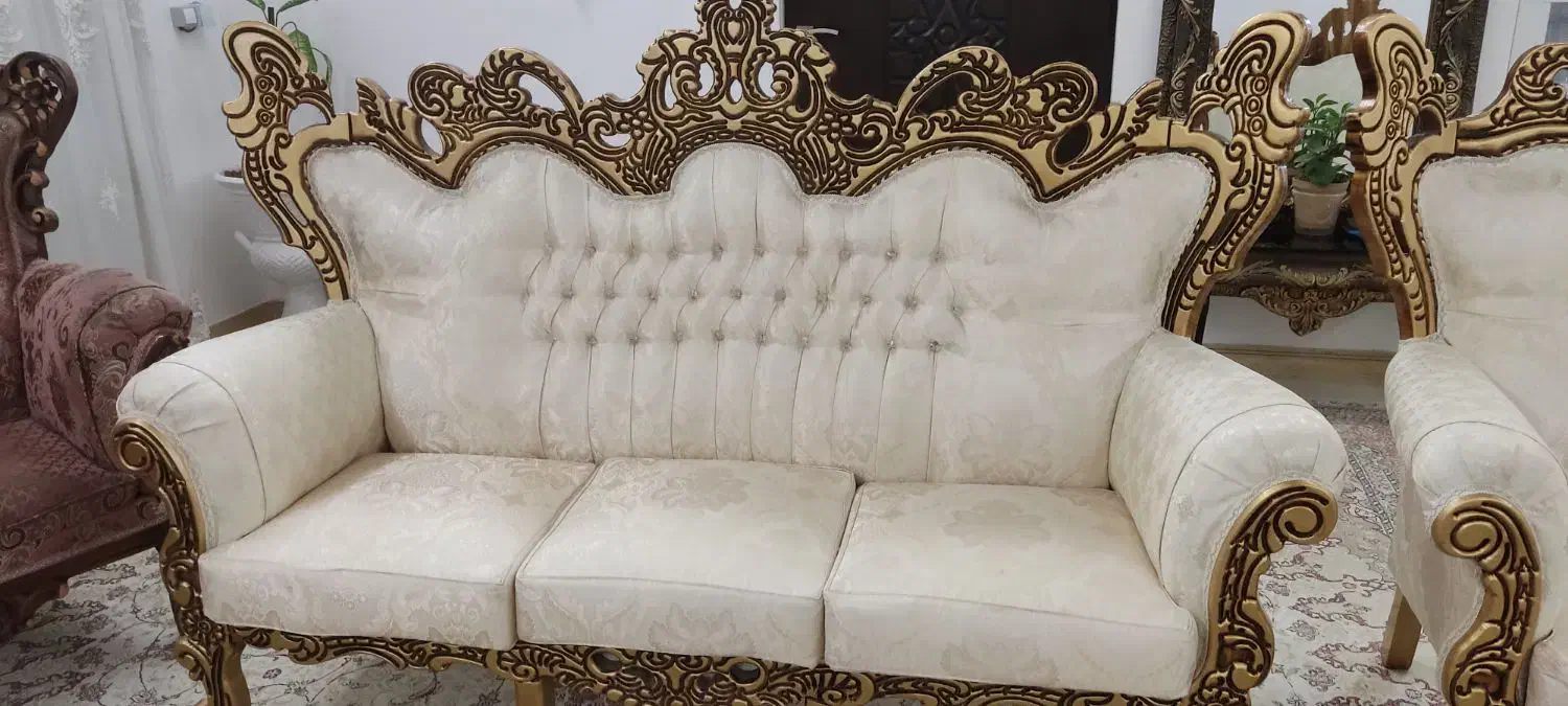 فروش مبل نو سلطنتی|مبلمان خانگی و میز عسلی|ایلام, |دیوار