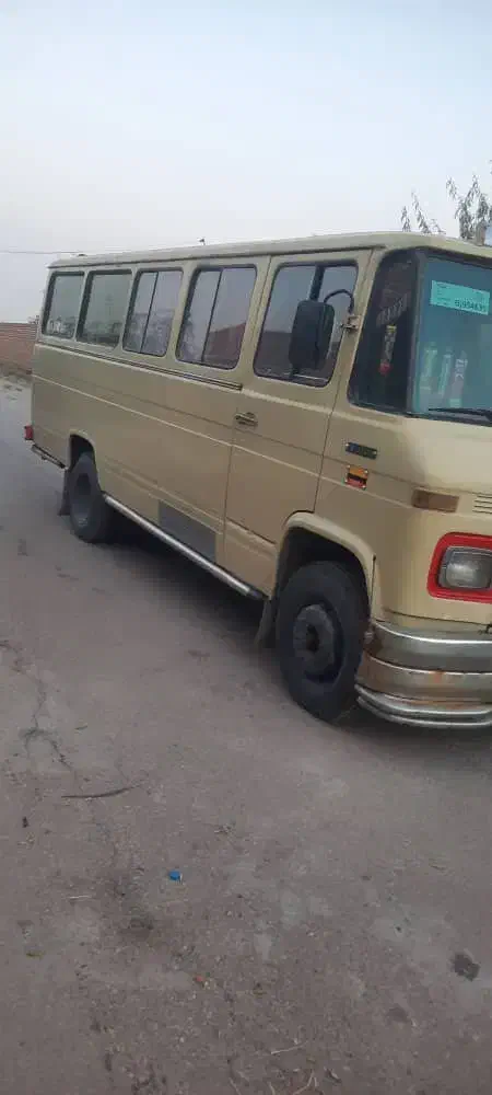 راننده مینی بوس پایه ۲|استخدام حمل و نقل|کرج, حیدرآباد|دیوار
