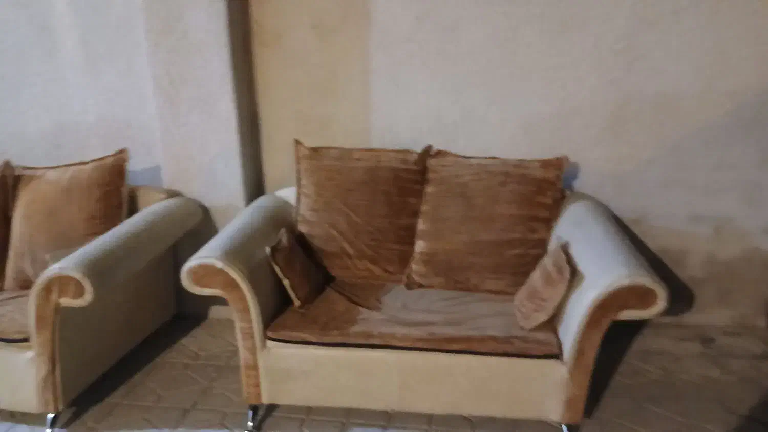 مبلمان|مبلمان خانگی و میز عسلی|ایلام, |دیوار