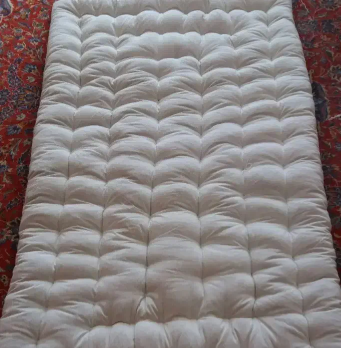 دوختن لاف و تشک|رختخواب، بالش، پتو|شاهین دژ, |دیوار