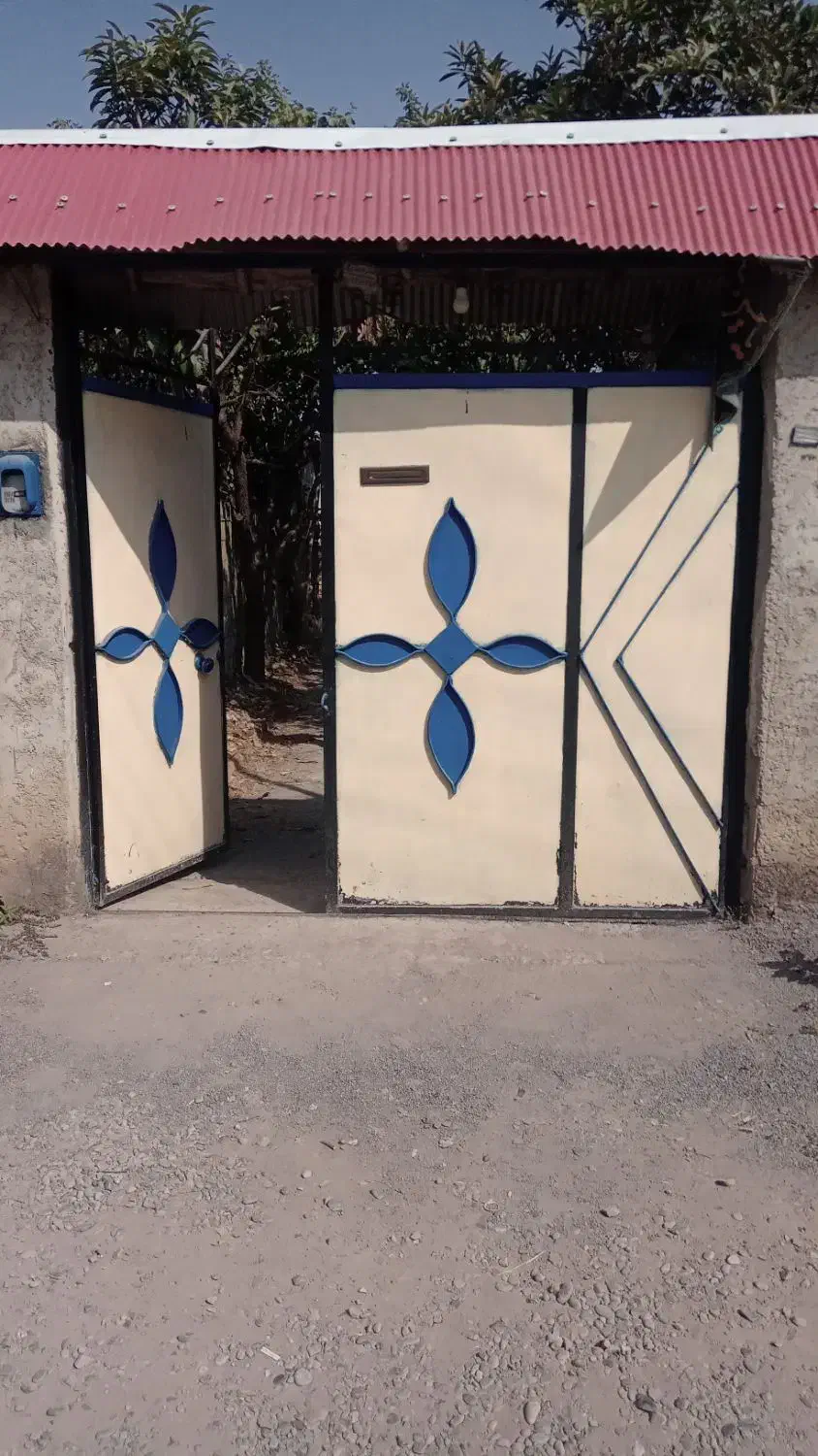 ۳۱۰متر با بنای ۹۰و ۵۵متری اطراف صومعه سرا سند دار|فروش خانه و ویلا|طاهرگوراب, |دیوار